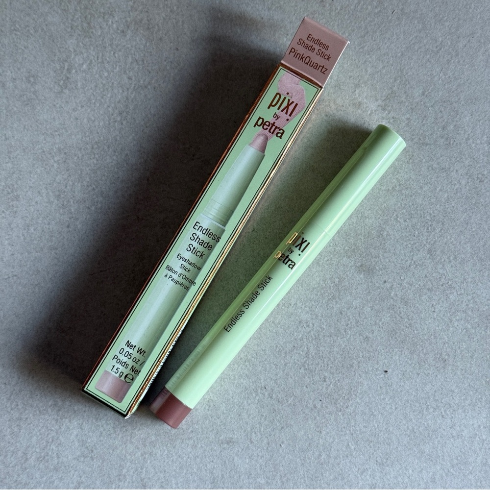 Pixi by Petra Endless Shade Stick PinkQuartz Eyeshadow